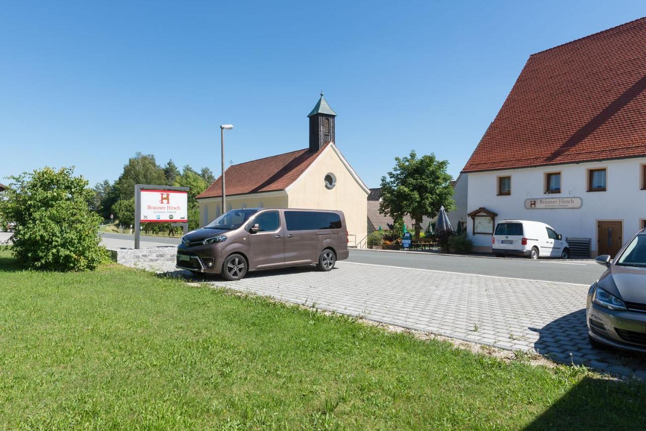 Gasthof-Pension Brauner Hirsch In Alfeld - Mittelfranken Exteriör bild